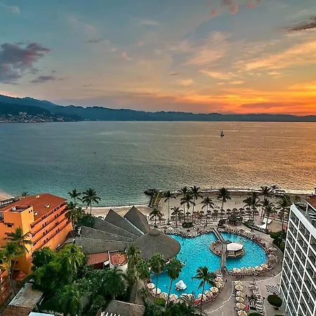 1242 Pacific Aparthotel